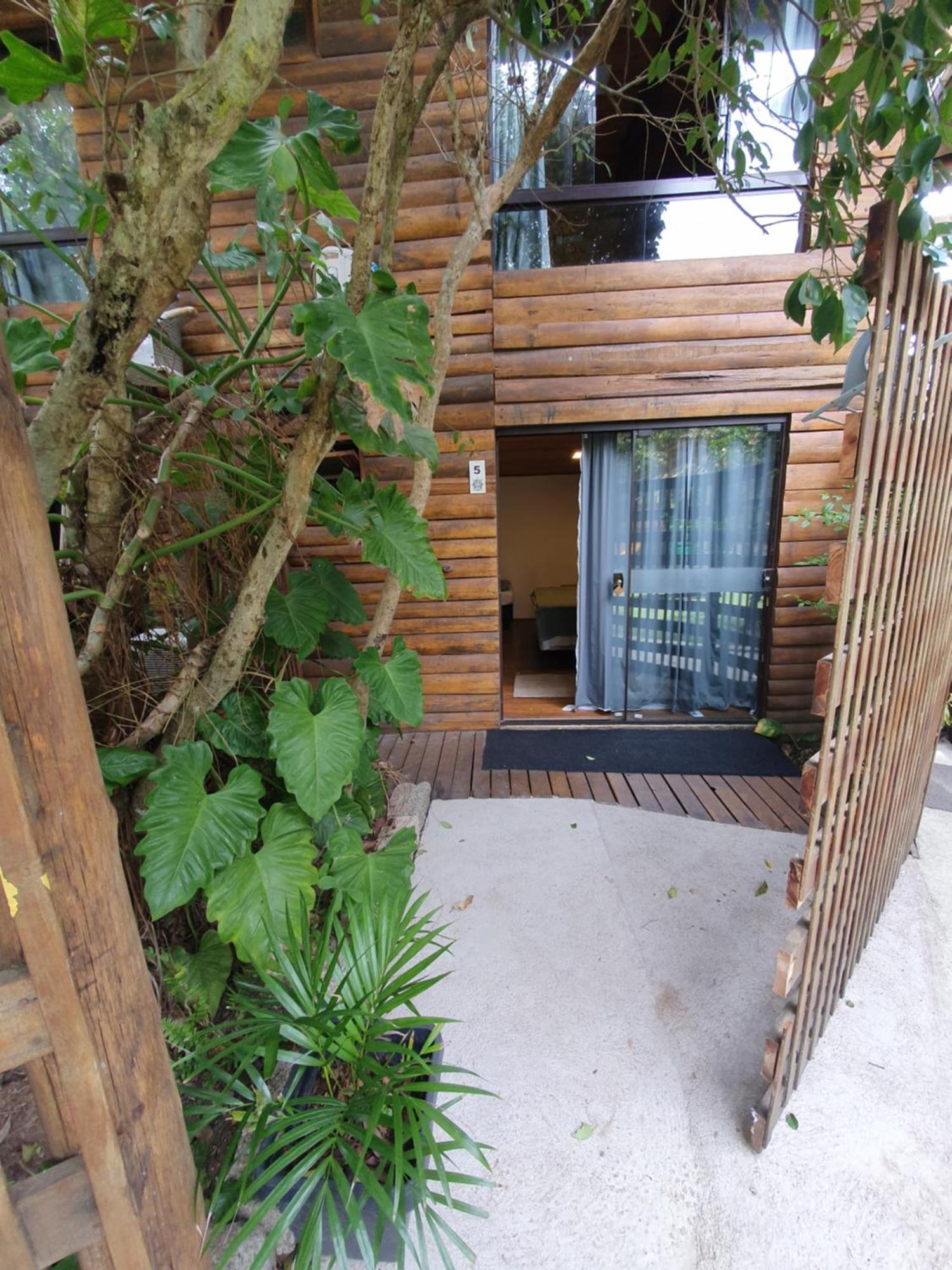 Hostel The Search House Florianópolis Exterior foto